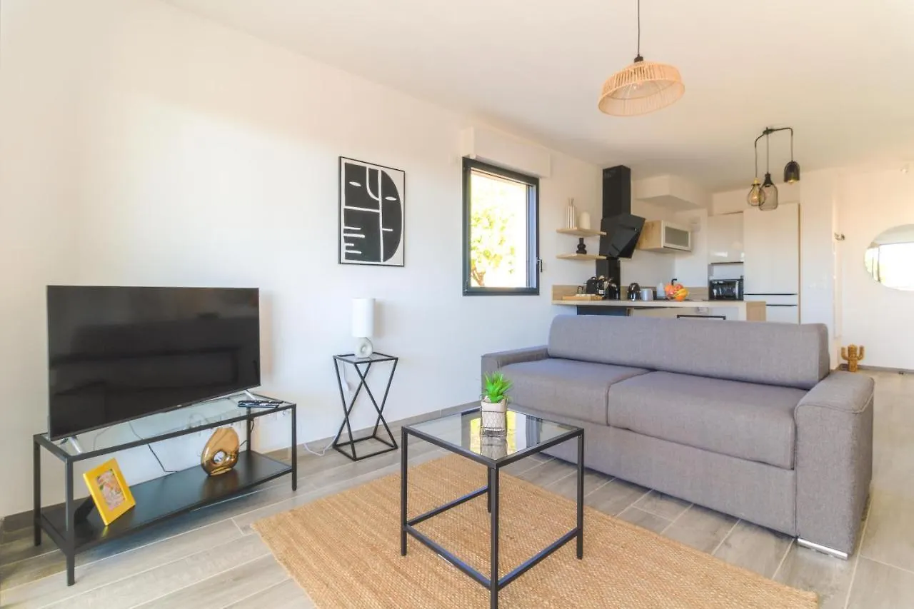 Select' - T2 A Saint-Clair Avec Terrasse, Piscine Et Parking ! - 180Sud-A12 Apartment Le Lavandou France